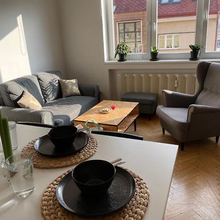 Cozy Apartment Near The City Center Hradec Králové Dış mekan fotoğraf